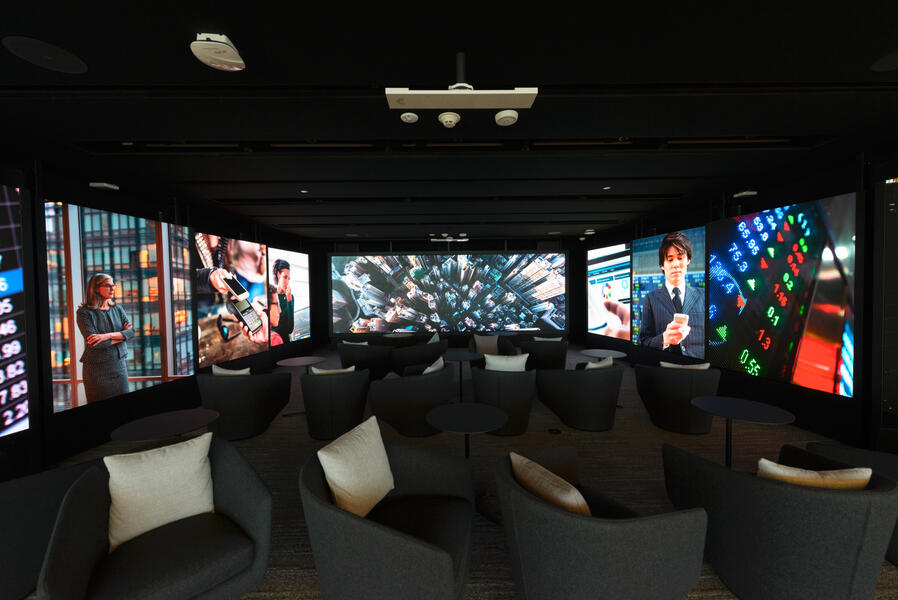 Corporate Immersive Theater Client: i4D Event Services Roles: Project Management, Screens Design